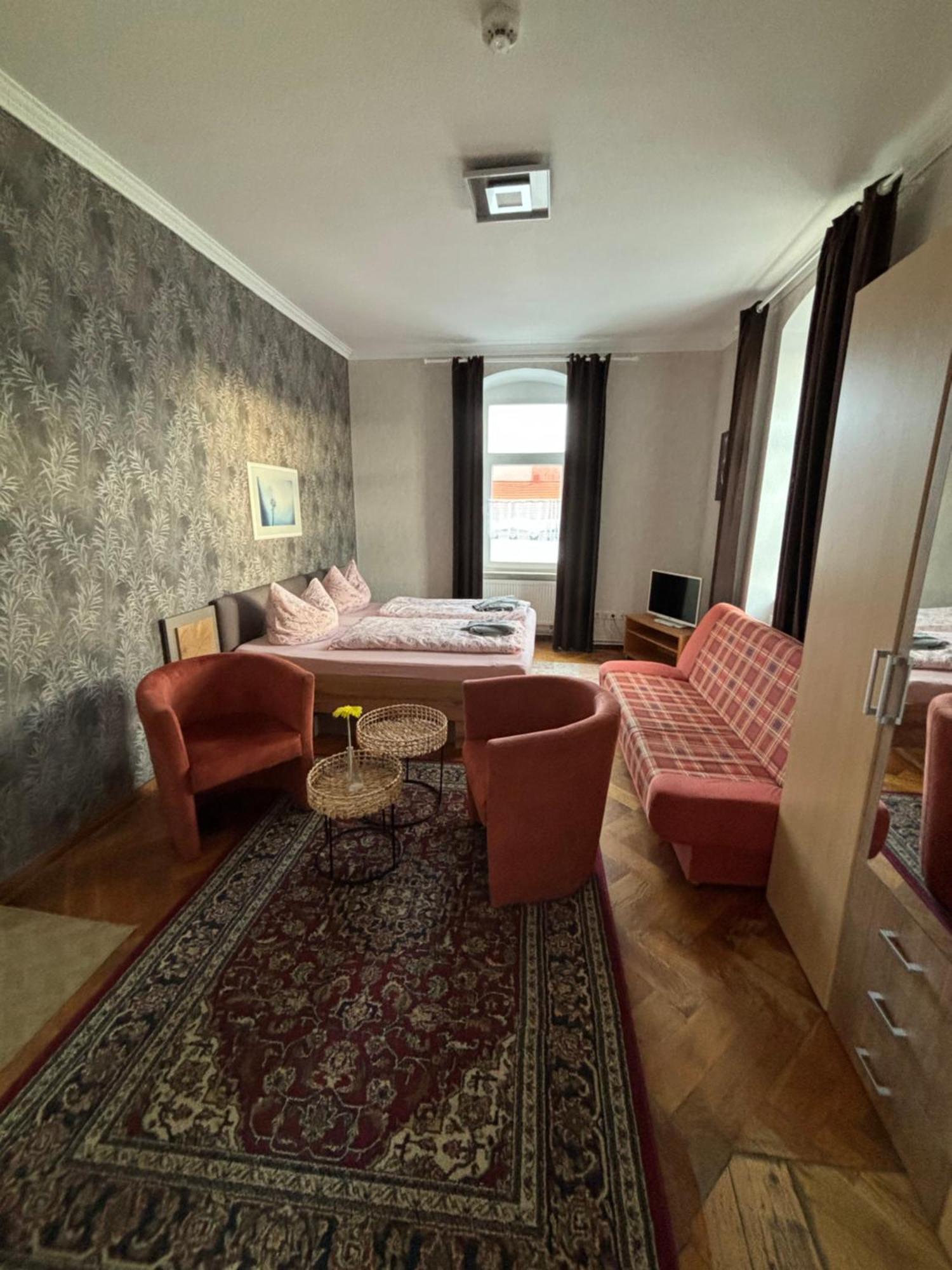 Pension Gutshaus Halle  ภายนอก รูปภาพ