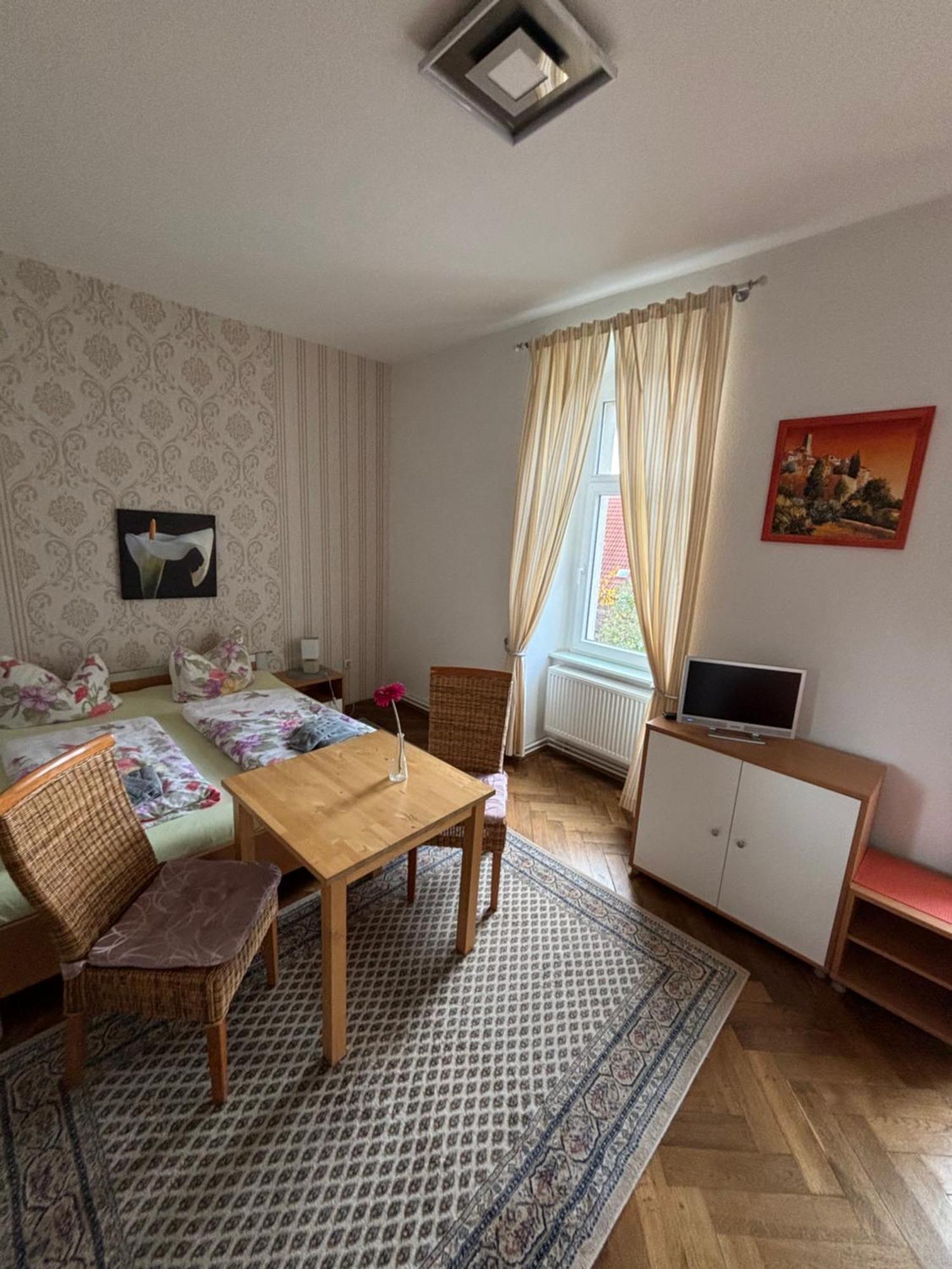 Pension Gutshaus Halle  ภายนอก รูปภาพ